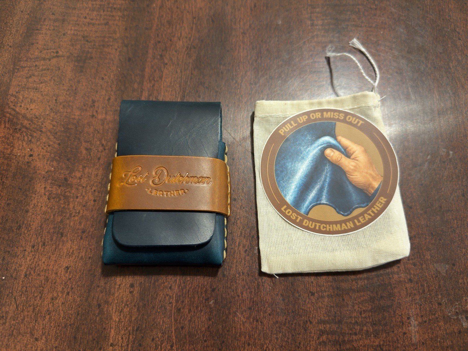 Lost Dutchman Leather Finnigan Wallet – Waxy Pull-up Turquoise And Golden