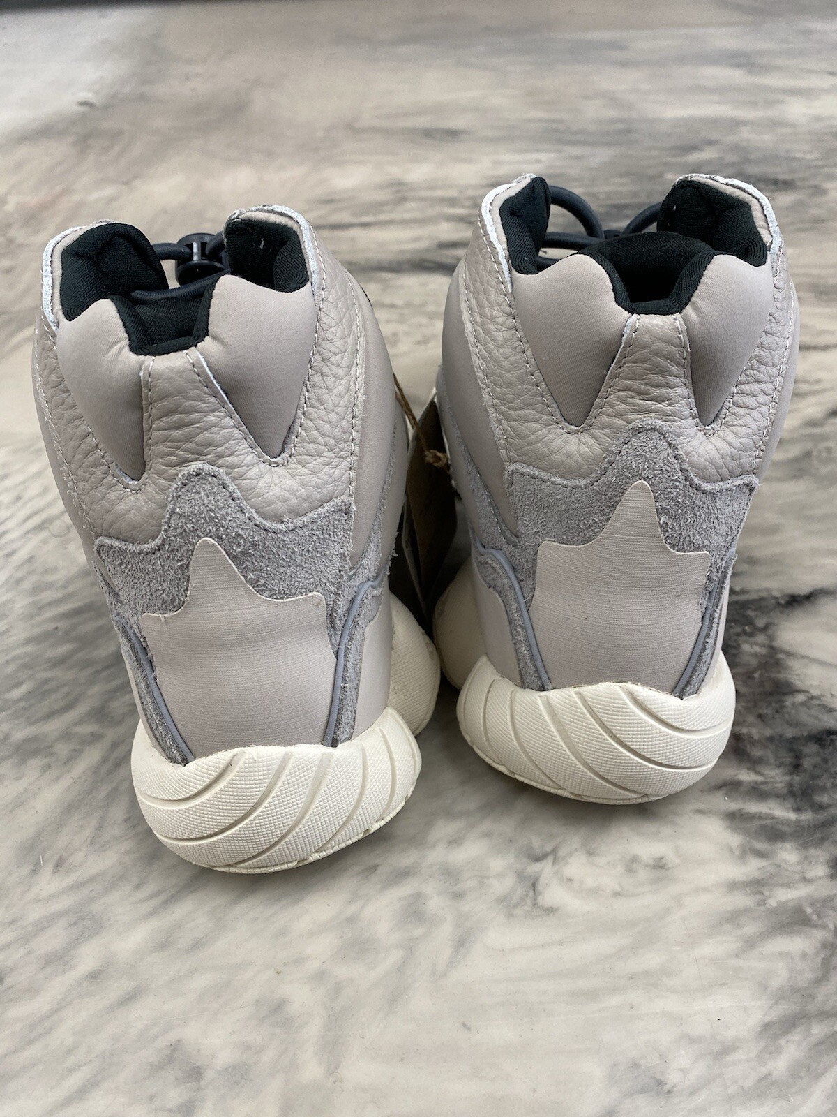 Adidas Yeezy Boost 500 High Mist GV7775 Size 9 Authentic
