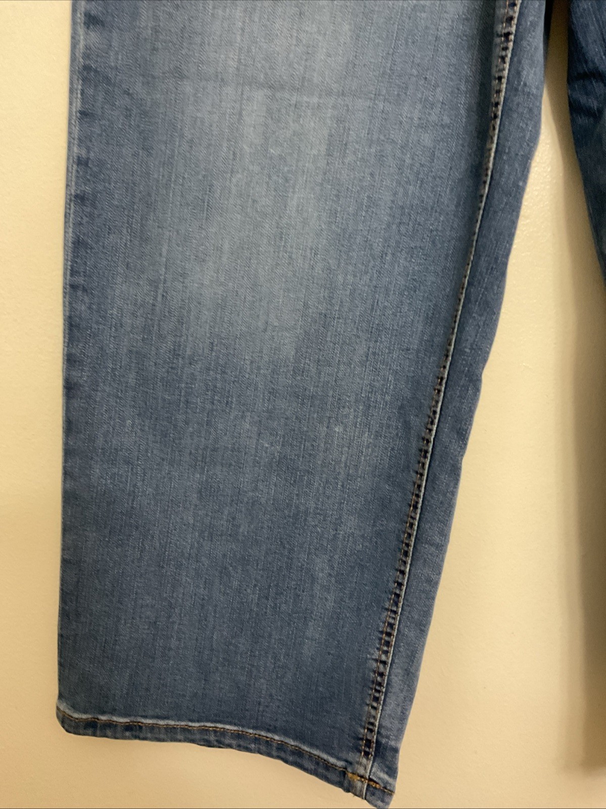 Skinnygirl Women’s Light Blue Wide Leg Crop HighRise Stretch Denim Jeans 32/14