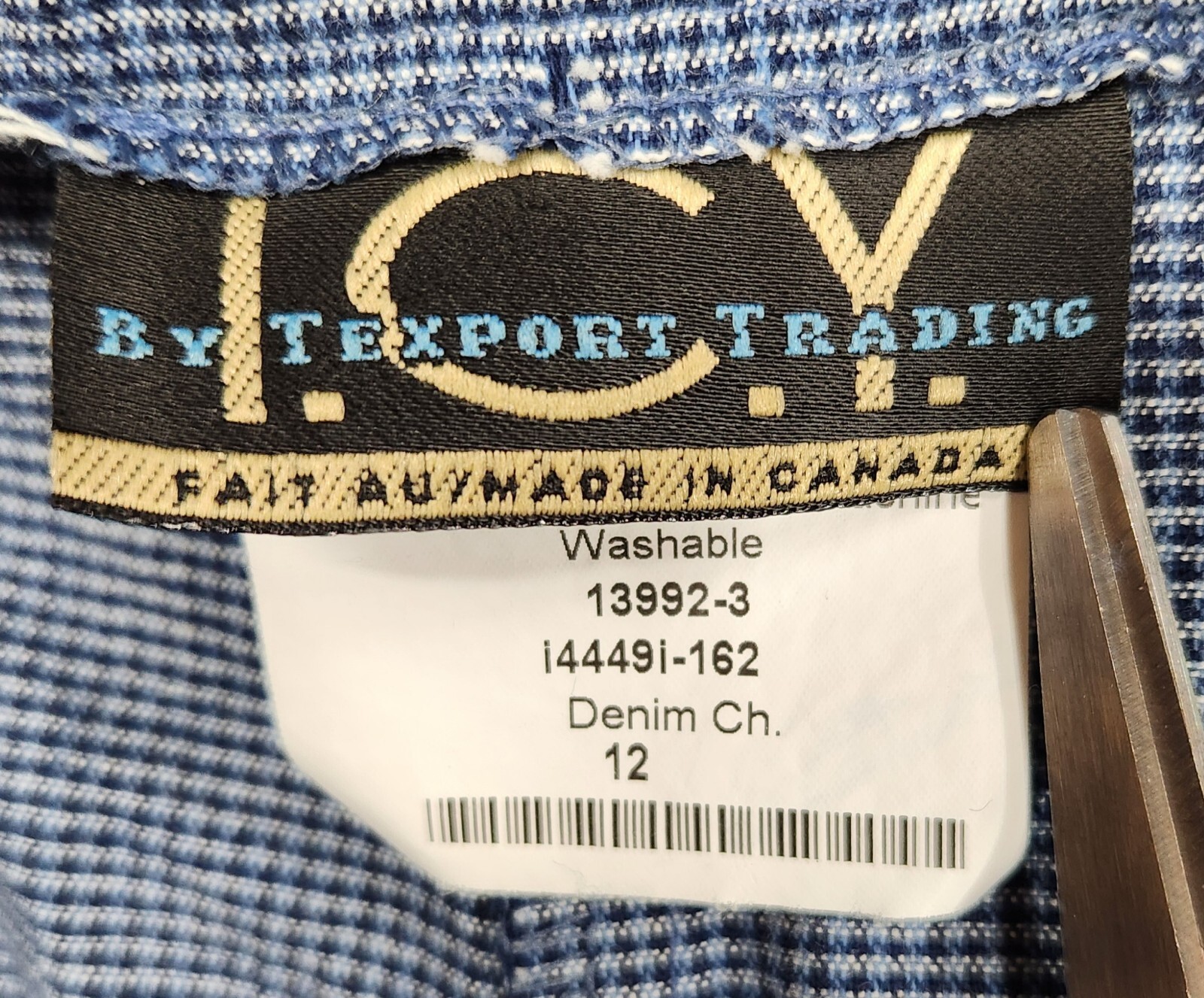 I.C.Y. Spandex Stretch Capris, Womens Sz 12, Blue & White Check, Zipper Closure