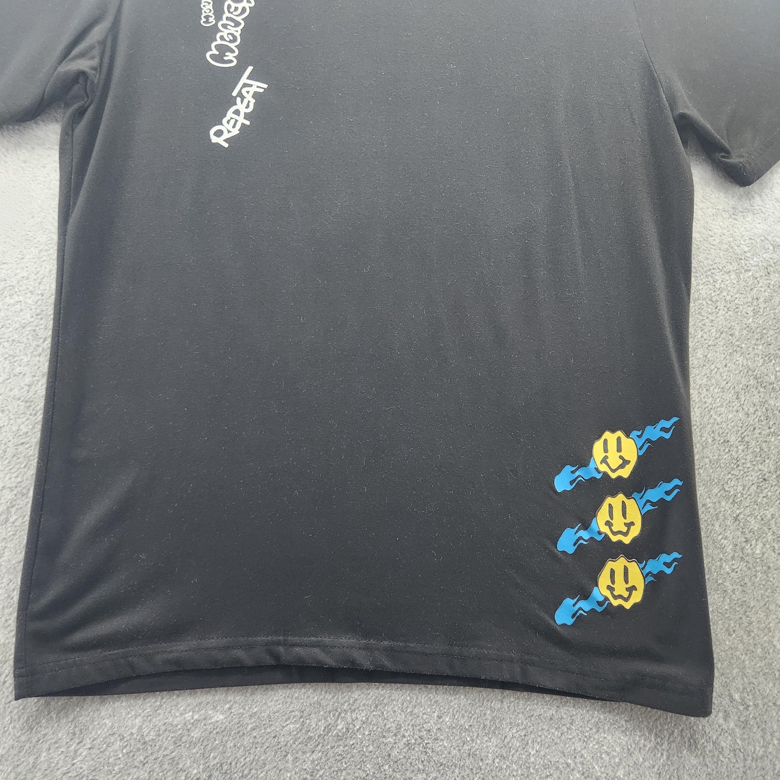 SHEIN Shirt Mens Small Black Graphic Money Repeat Smile Flame Earth Tee