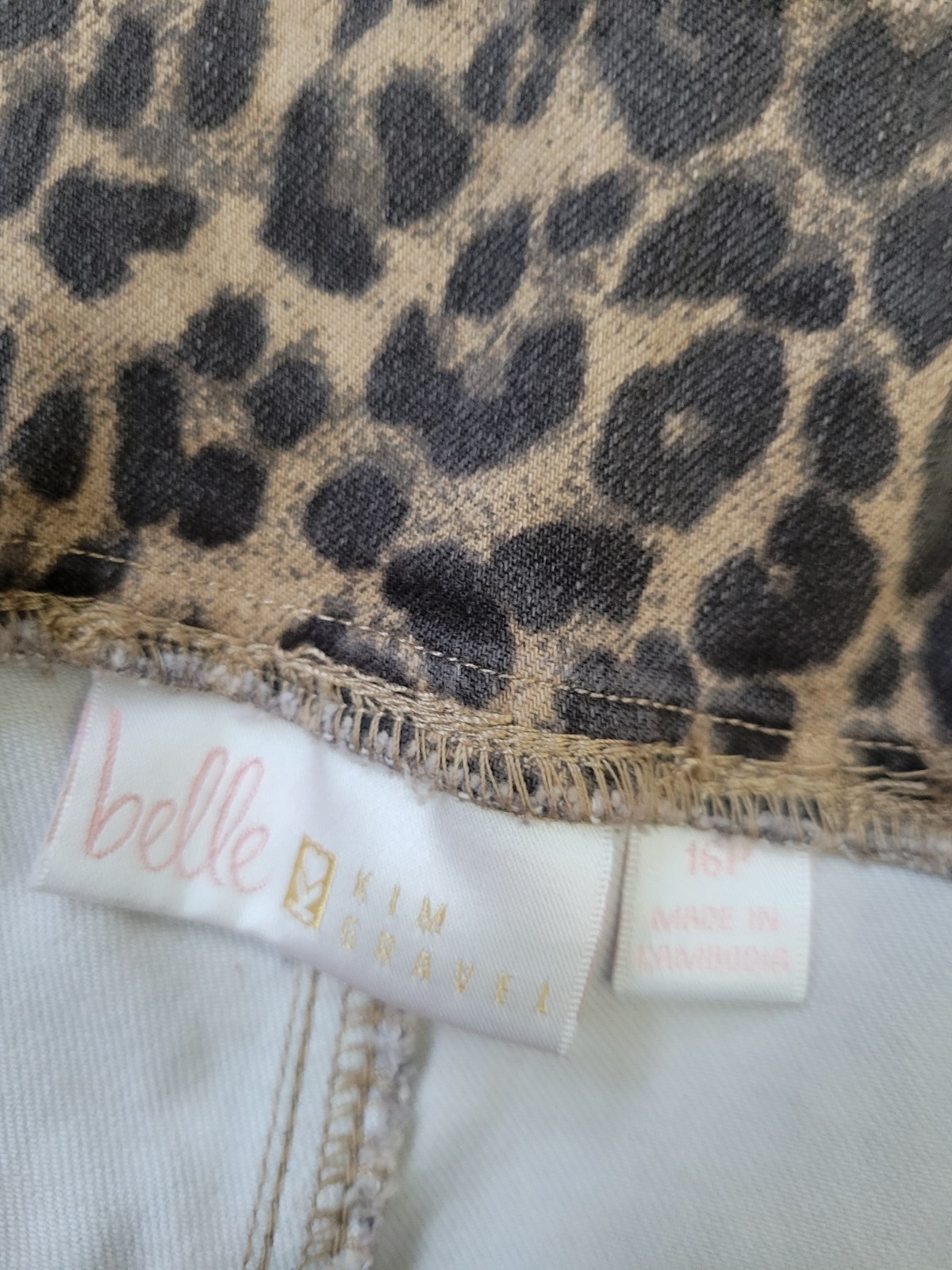 Belle Kim Gravel Size Petite 16 Leopard Twill Boot Cut Jean A696718 NWOT