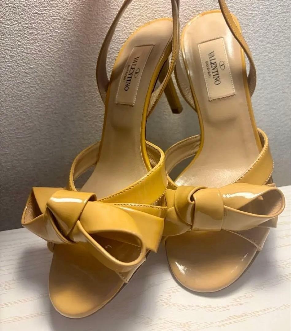 VALENTINO GARAVANI Patent Leather Bow High Heels Slingback Camel Brown 35.5/23cm