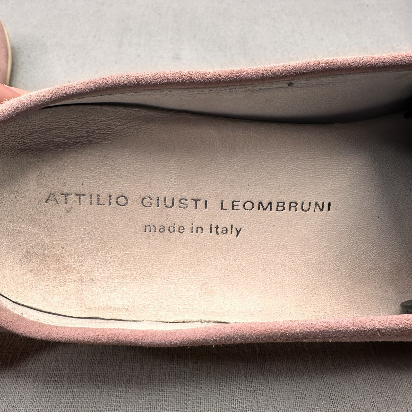 AGL Leombruni Womens Size 37 (US 7) Moccasin Faded Pink Suede Loafers Slip On