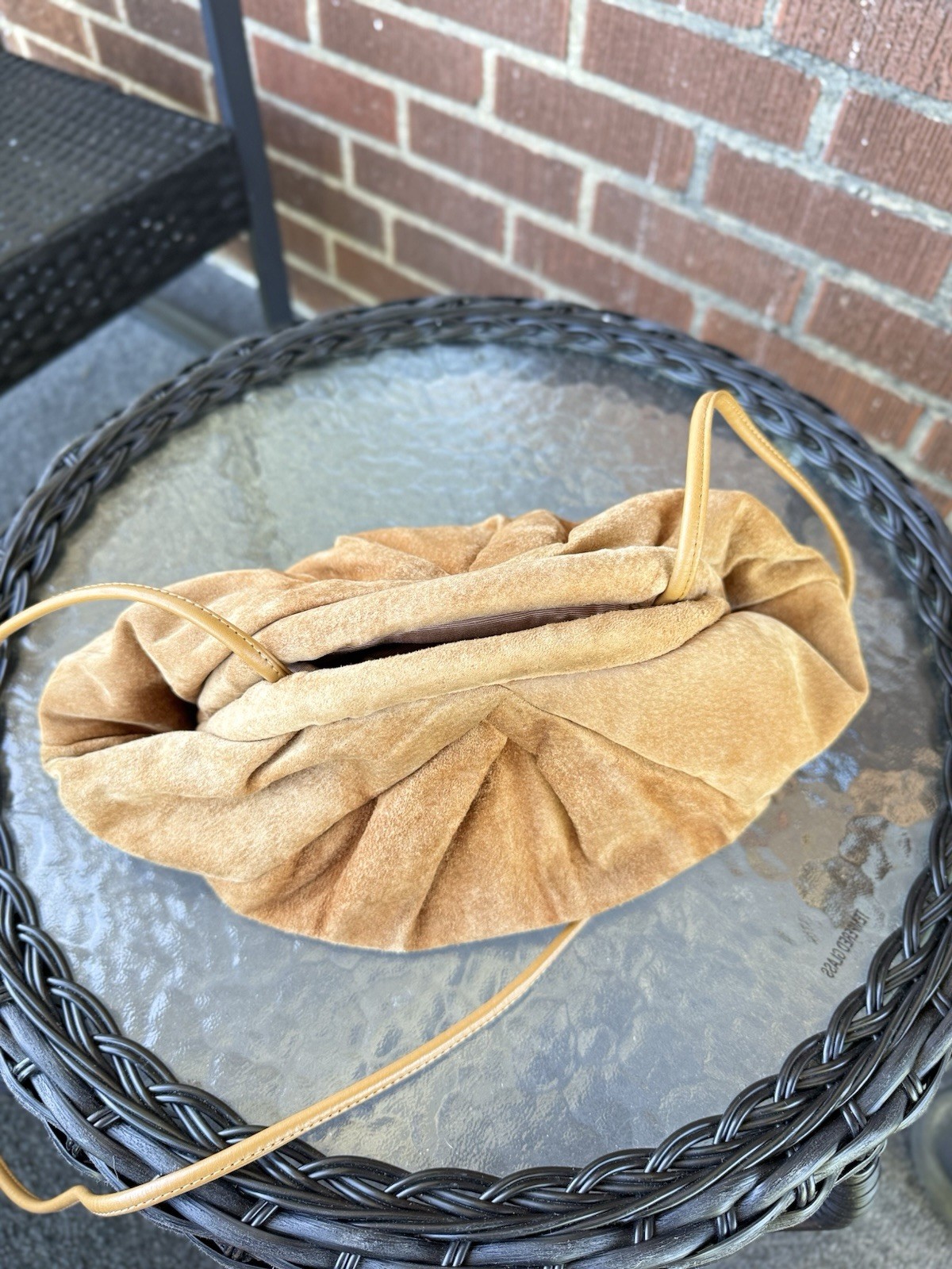 Vintage Park Avenue Int. Pleated Tan Clutch, genuine leather