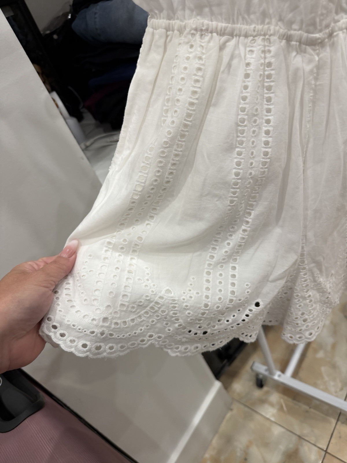 mable white eyelet woven romper v-neck adjustable straps button front size S