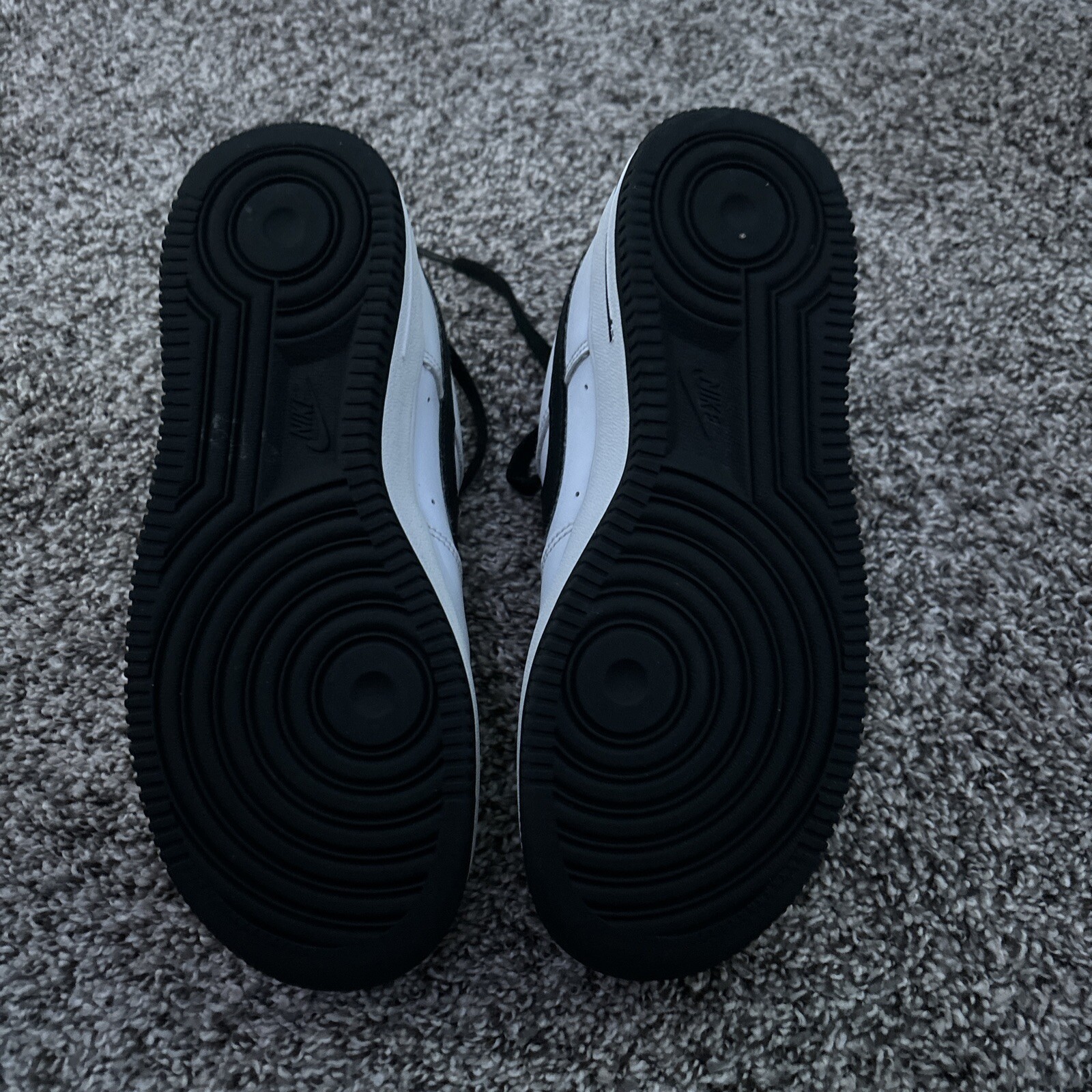 Size 3.5 – Nike Air Force 1 Low White Black