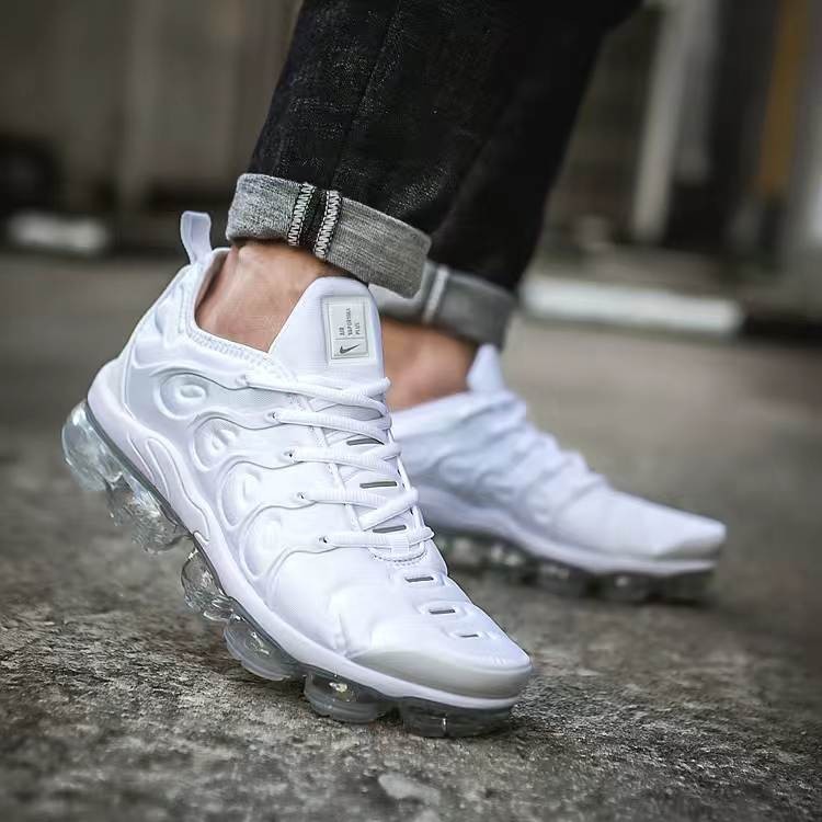 🔥Nike Air Vapormax Plus TN Silver white Men’s Sneakers Size7-12 Free Shipping