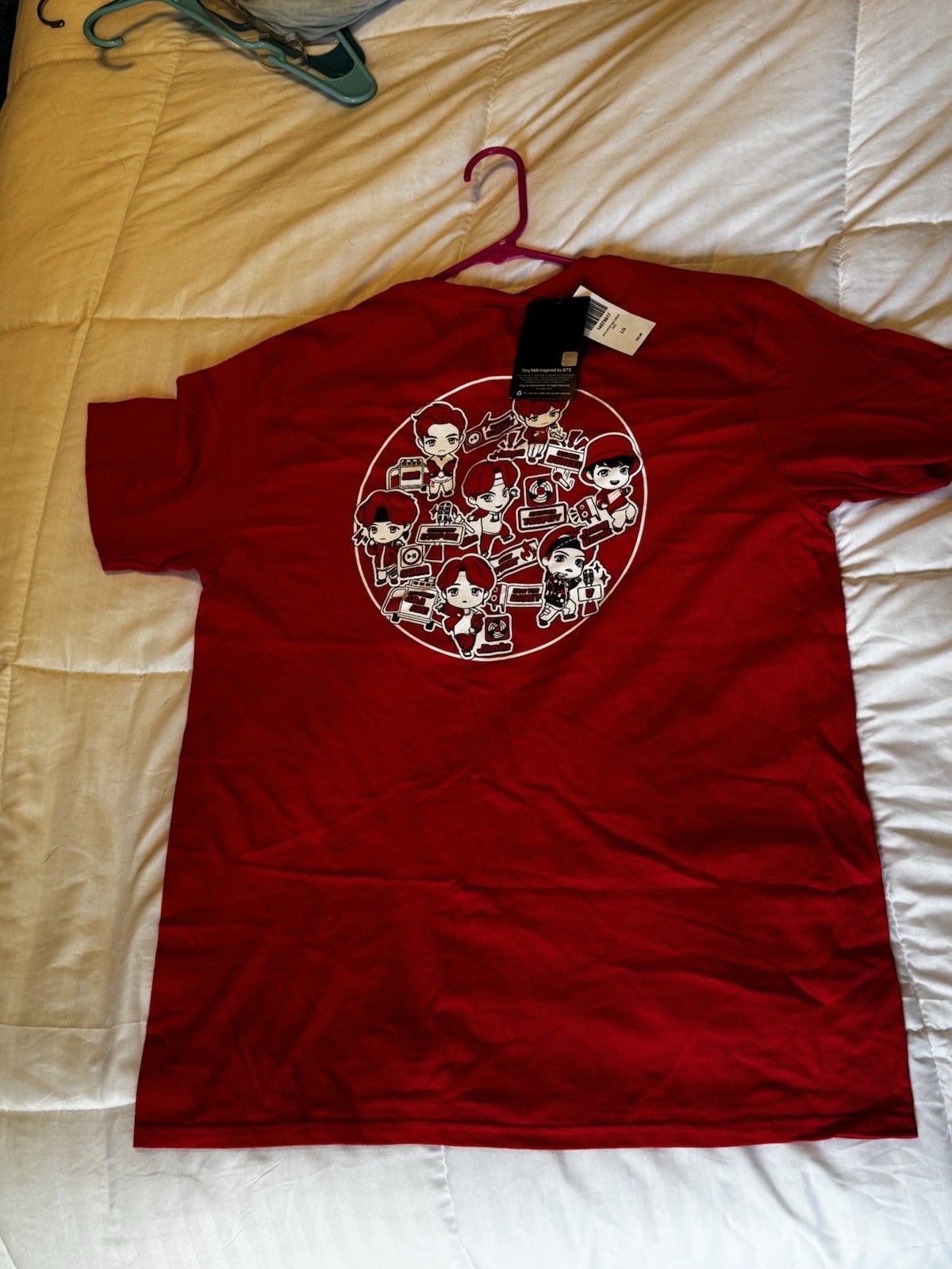 BTS Tiny Tan Hot Topic MIC DROP Red T-shirt Kpop Size Small NWT Official Merch