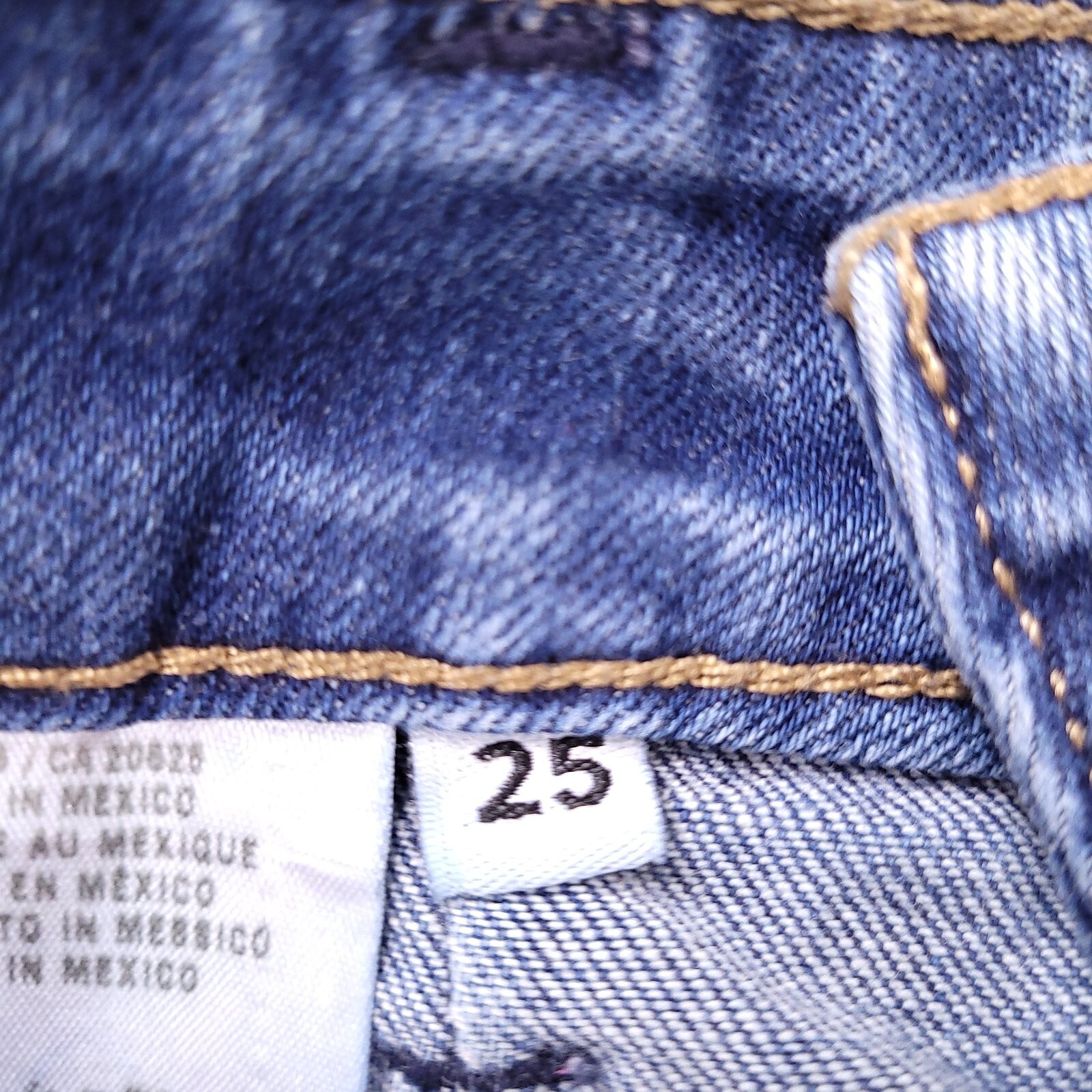 Guess Teens Juniors Denim Blue Pants Low Rise Skinny Size 25 (Actual 28 inches)