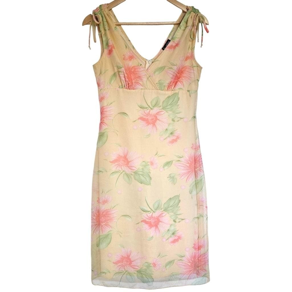 Y2K Hourglass Butter Yellow and Pink Knee-Length Floral Summer Cocktail Dress