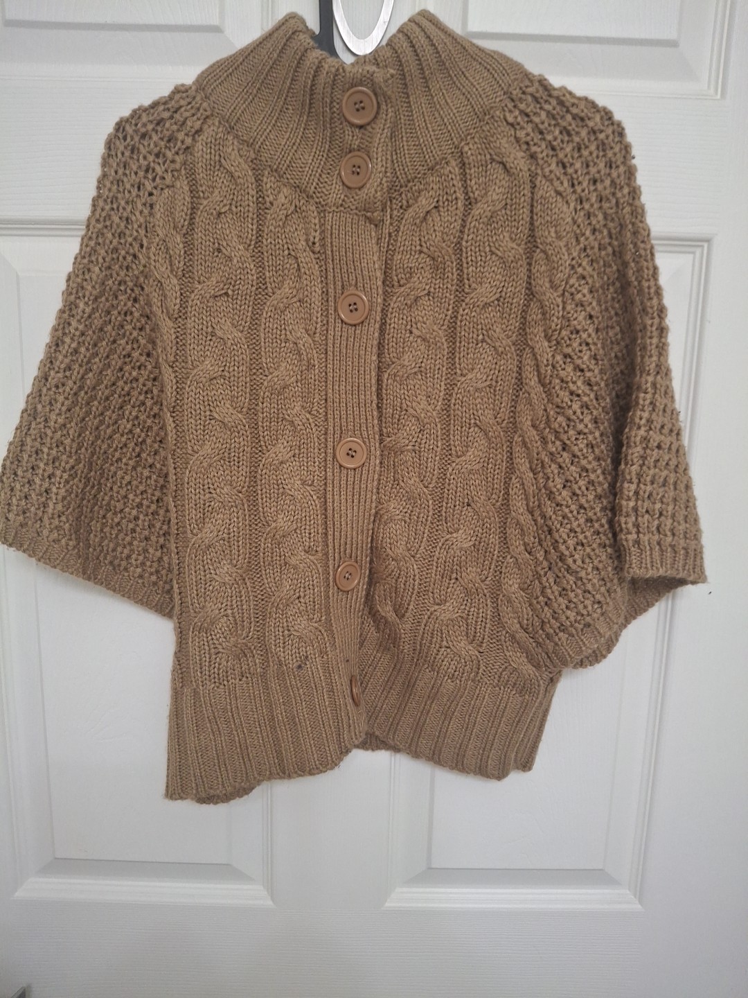 Poof Excellence Sweater Shrig Size Small Caramel Color Pretty Knitted Look!Warm!