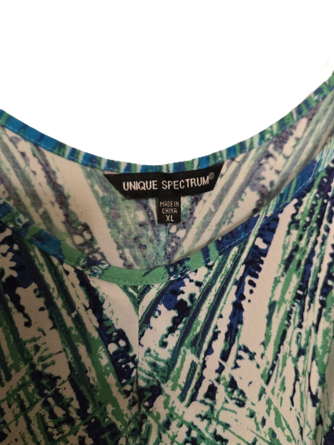 Unique Spectrum Cold Shoulder Top Blue Green Geometric Y2K Boho Women’s Size XL