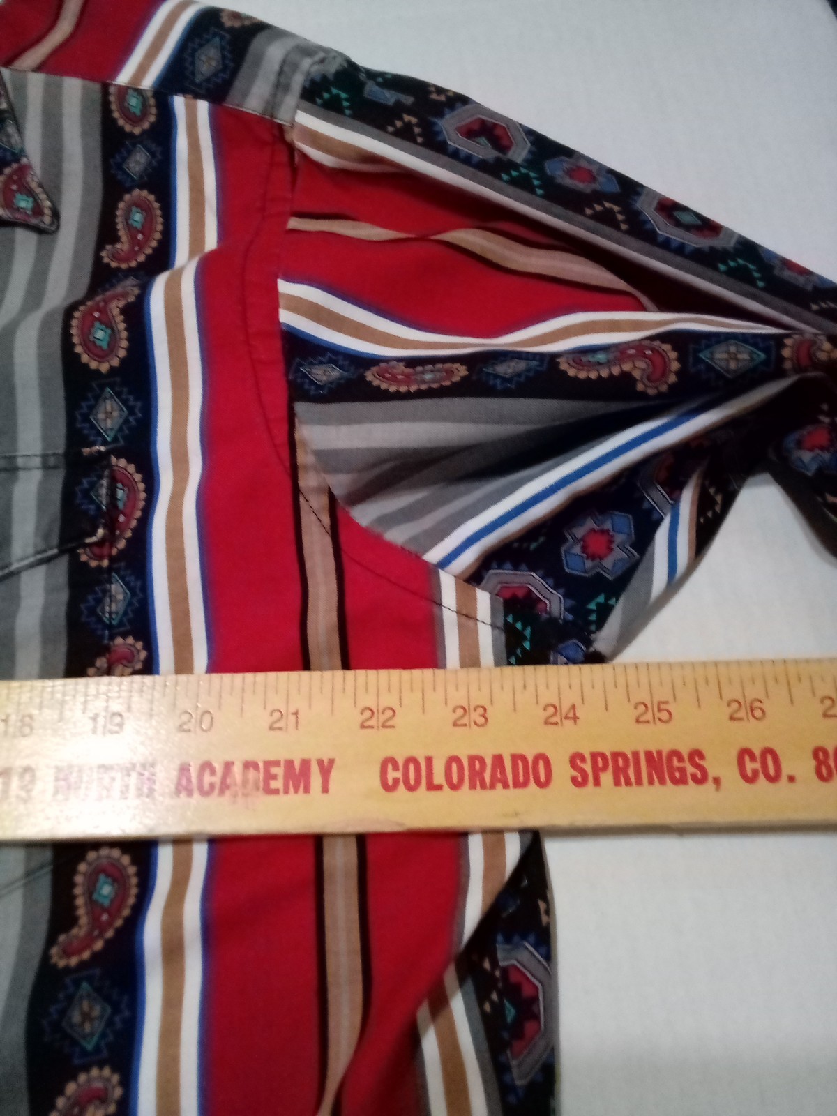 Vintage 90s Wrangler Brushpopper Western Black Pearl Snap Aztec USA Shirt