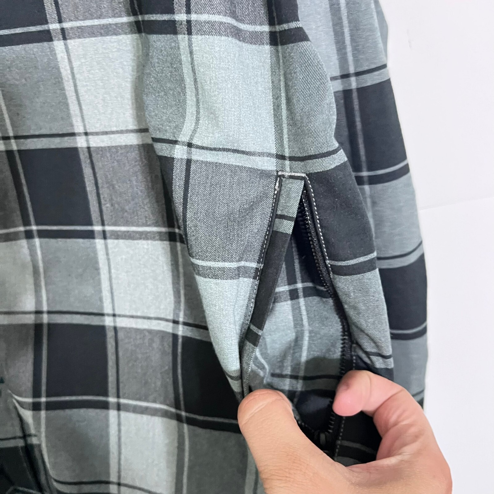 Express Mens Twill Canvas Shacket Shirt Size XL Grey Plaid Button Snap Zip