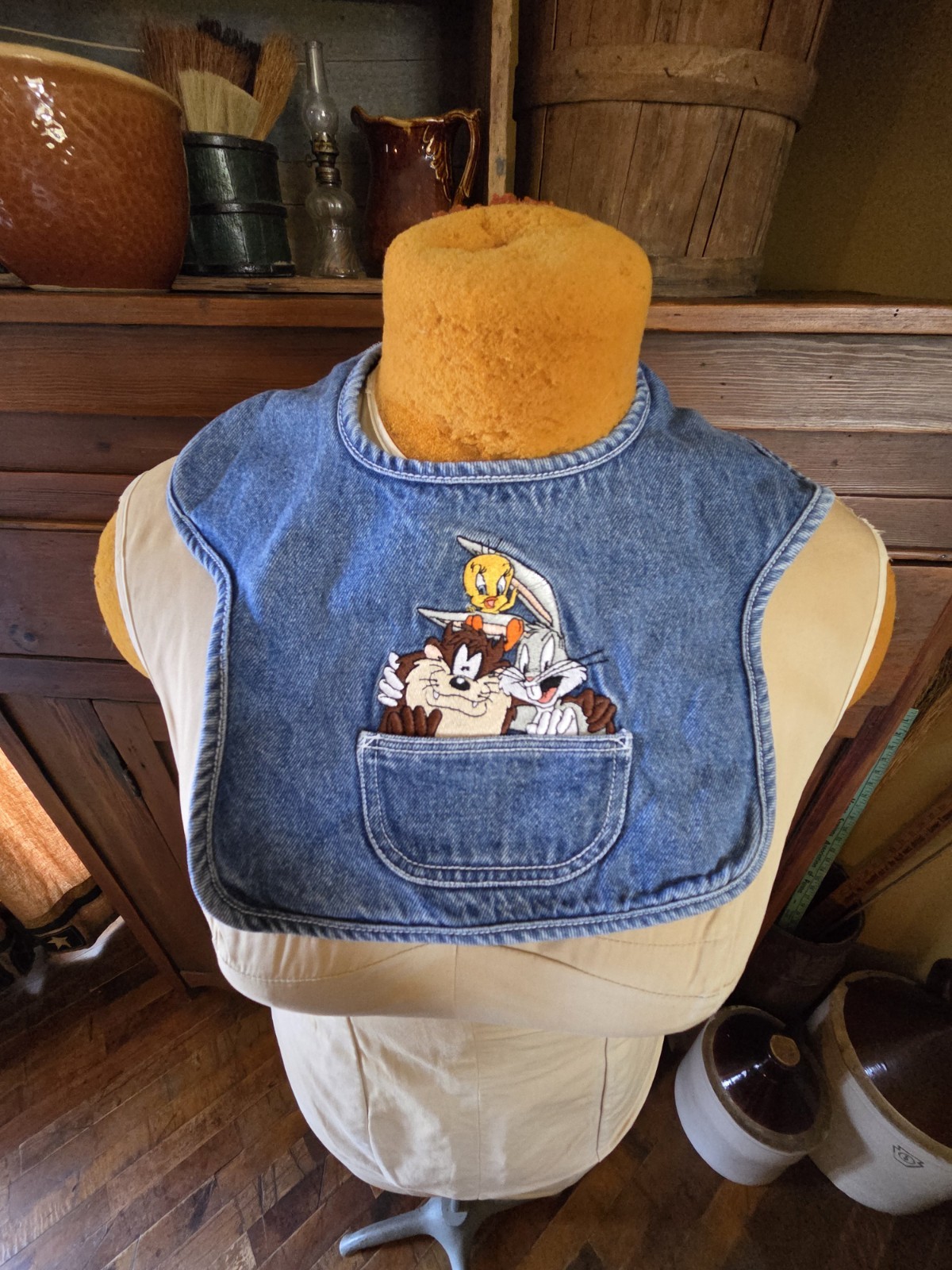 Looney Tunes Vtg Denim Baby Bib – Taz, Bugs & Tweety One Size, Warner Bros Store