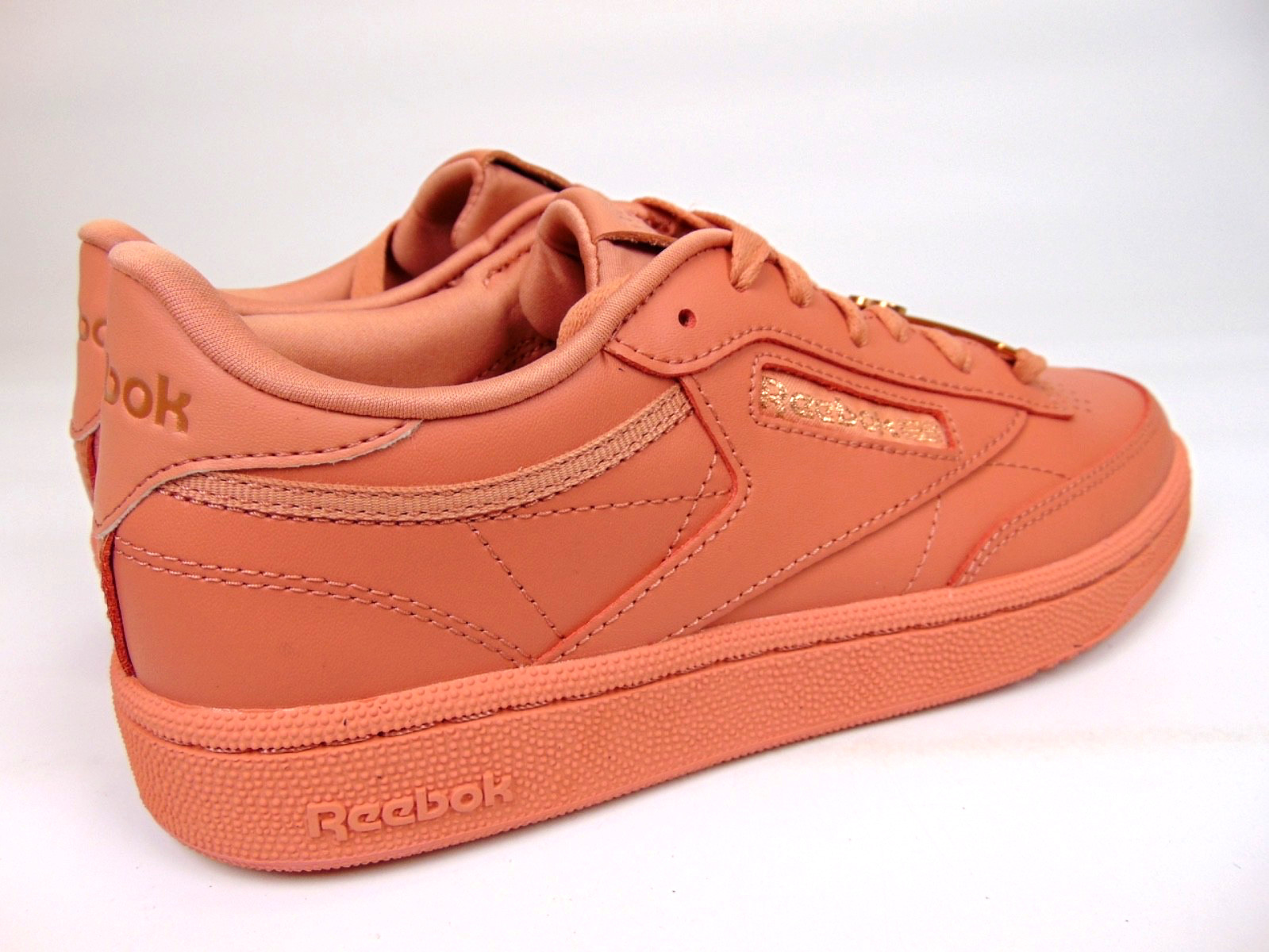 NEW! Reebok Club C 85 Casual Classic Sneakers Women’s Size 7.0 M, Mauve Leather