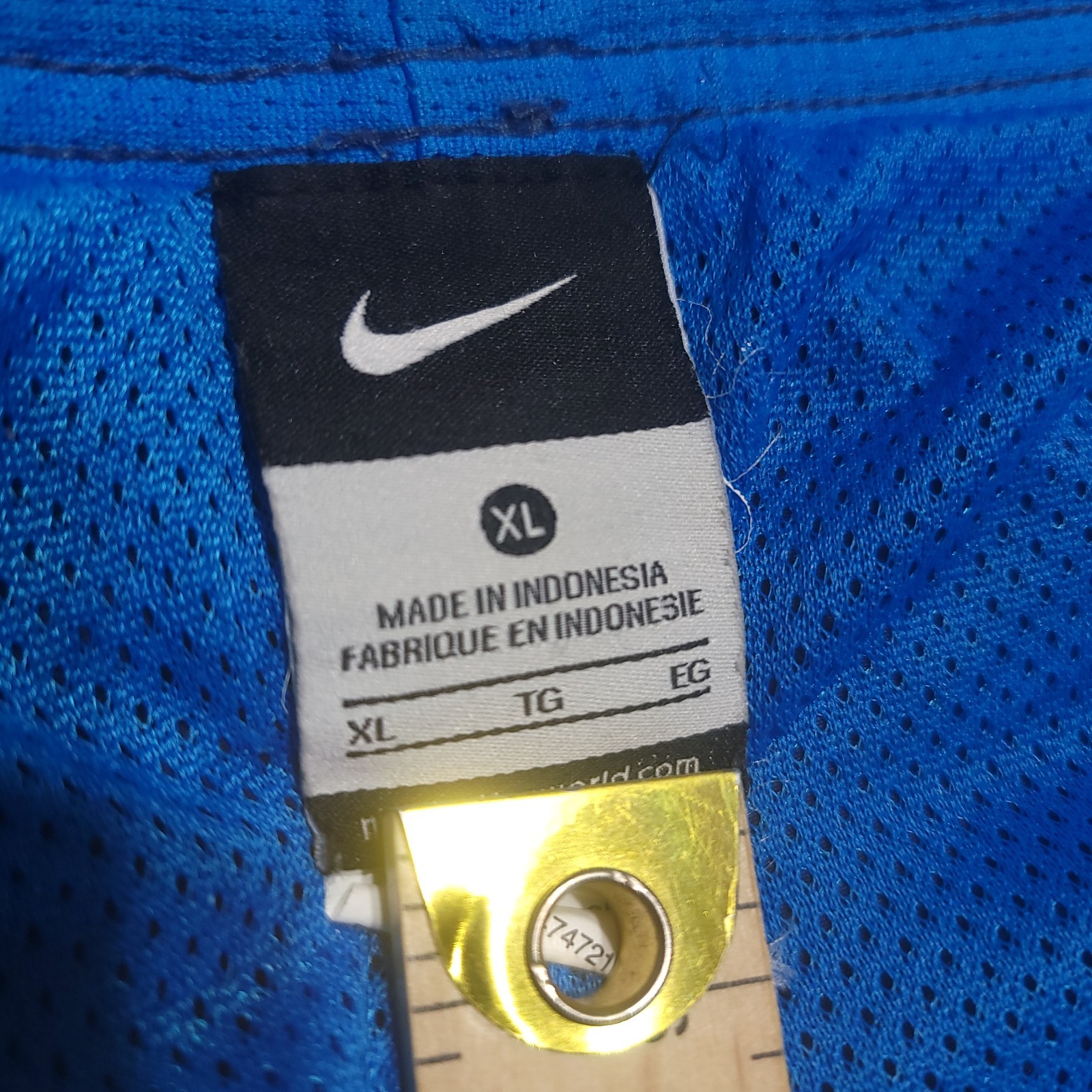 Nike Core Camocean 7″ Volley Swim Shorts Mens XL Trunks Blue Yellow
