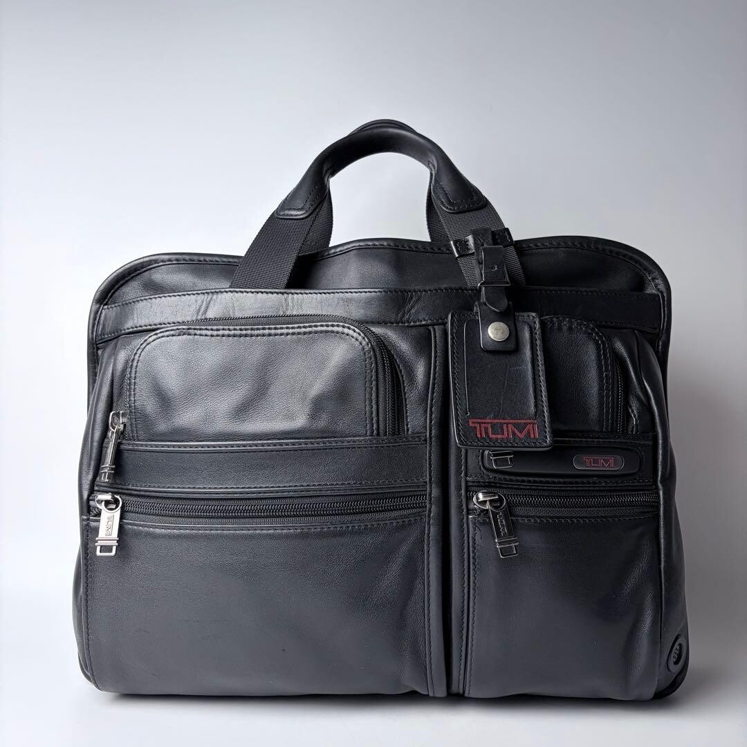 TUMI Black Leather Briefcase T-Pass A4 PC Pocket Business Bag 963516D4