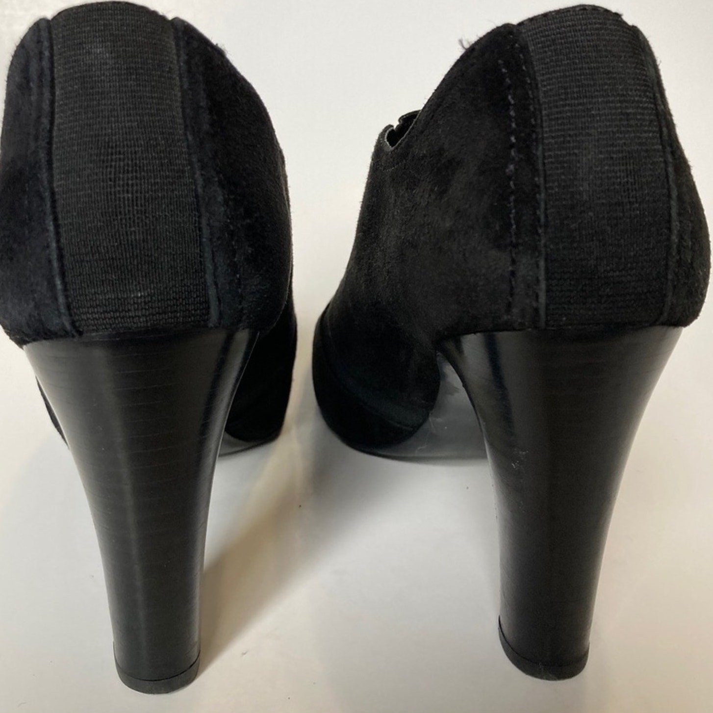 Franco Sarto A. WHO Black Suede Booties US 8.5 Low Ankle Chunky Heel The Artist