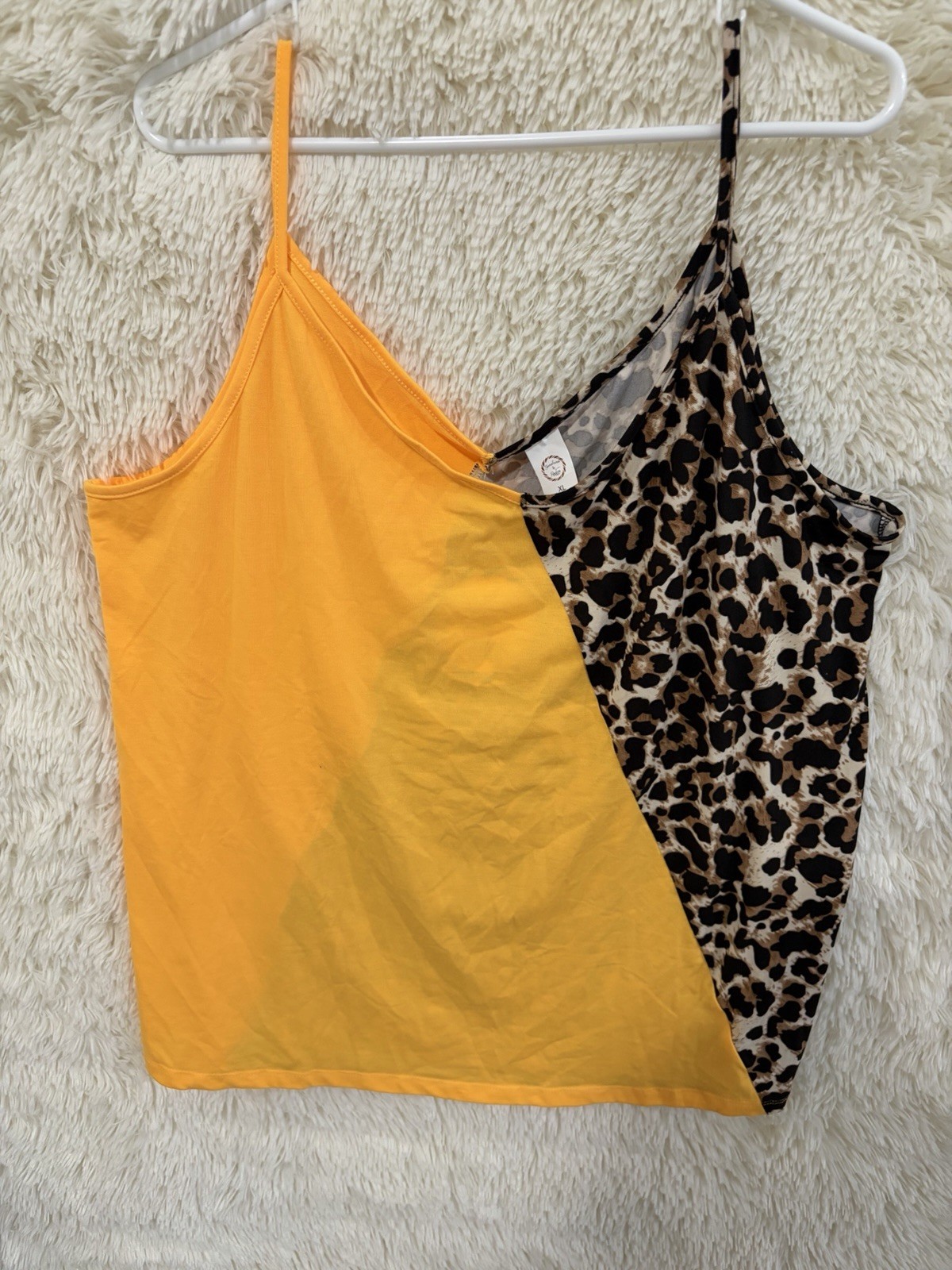 Women’s Sunshine & Rodeo’s Yellow And Leaped Print Shirt New With Tags