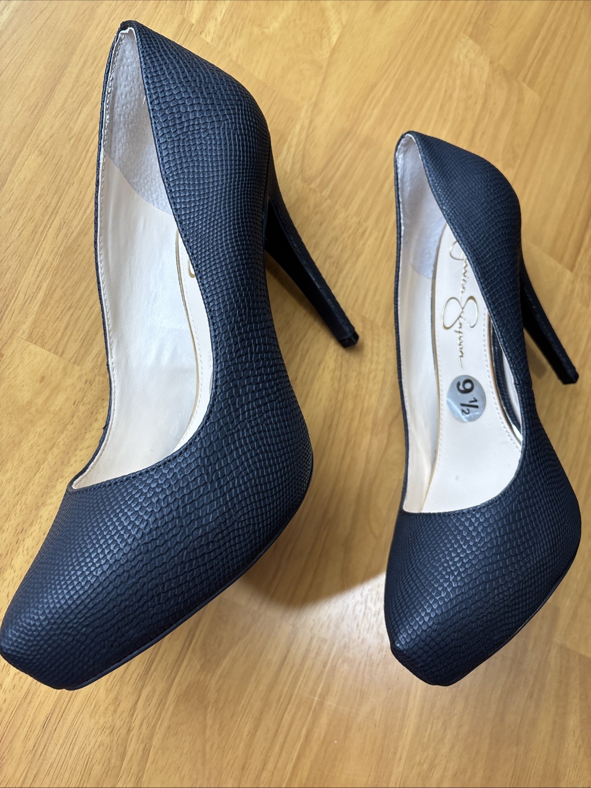 JESSICA SIMPSON Parisah Black Snake Hidden Platform Pumps Stilettos Size 9.5 M