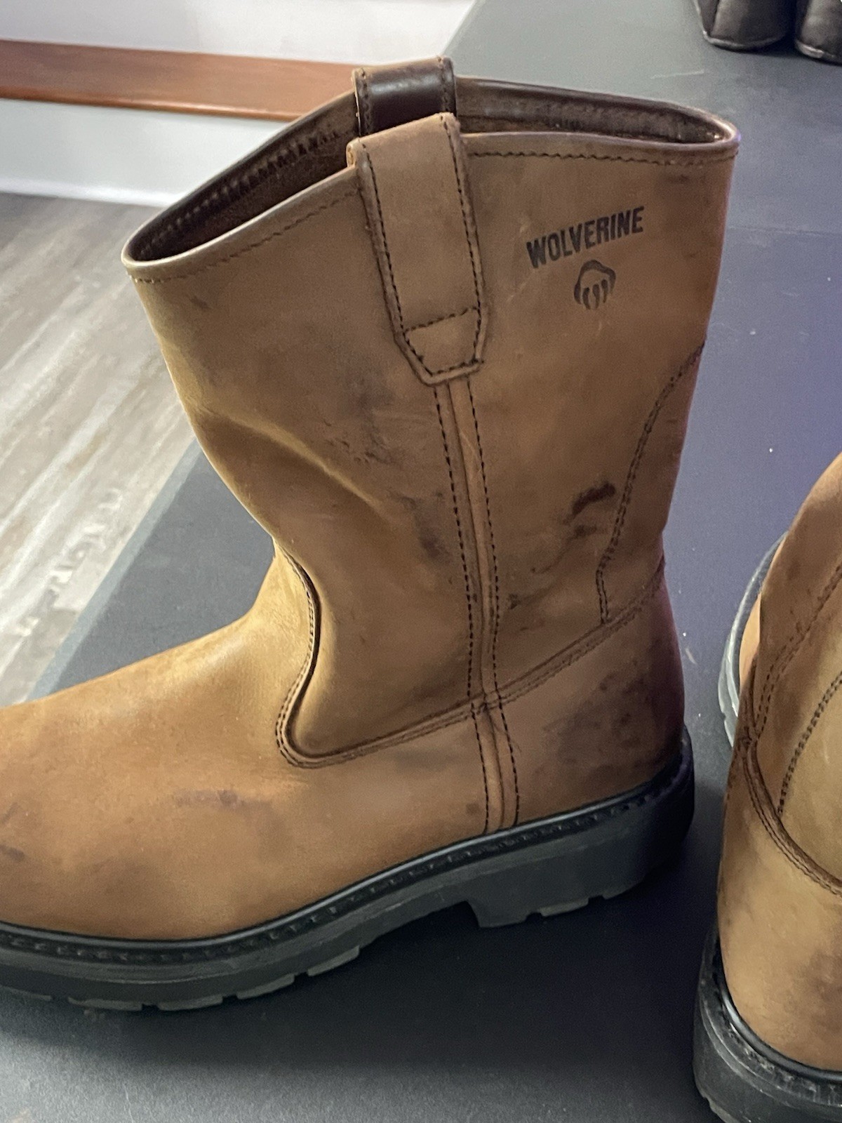 Wolverine Men 10.5 EW Wellington Work Boots Leather Steel Toe Slip/oil Resistant