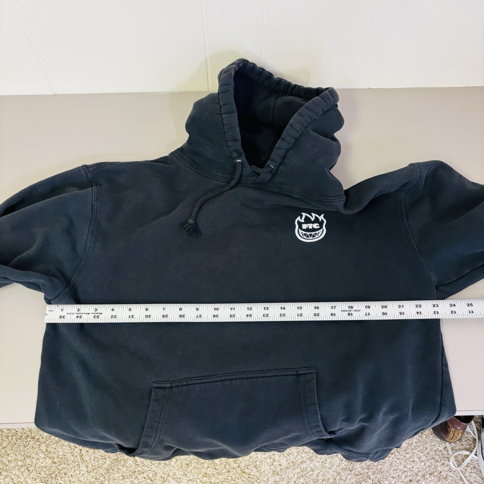 Spitfire x FTC Hoodie Sweatshirt Men’s Large Thashed Faded Skate Grunge