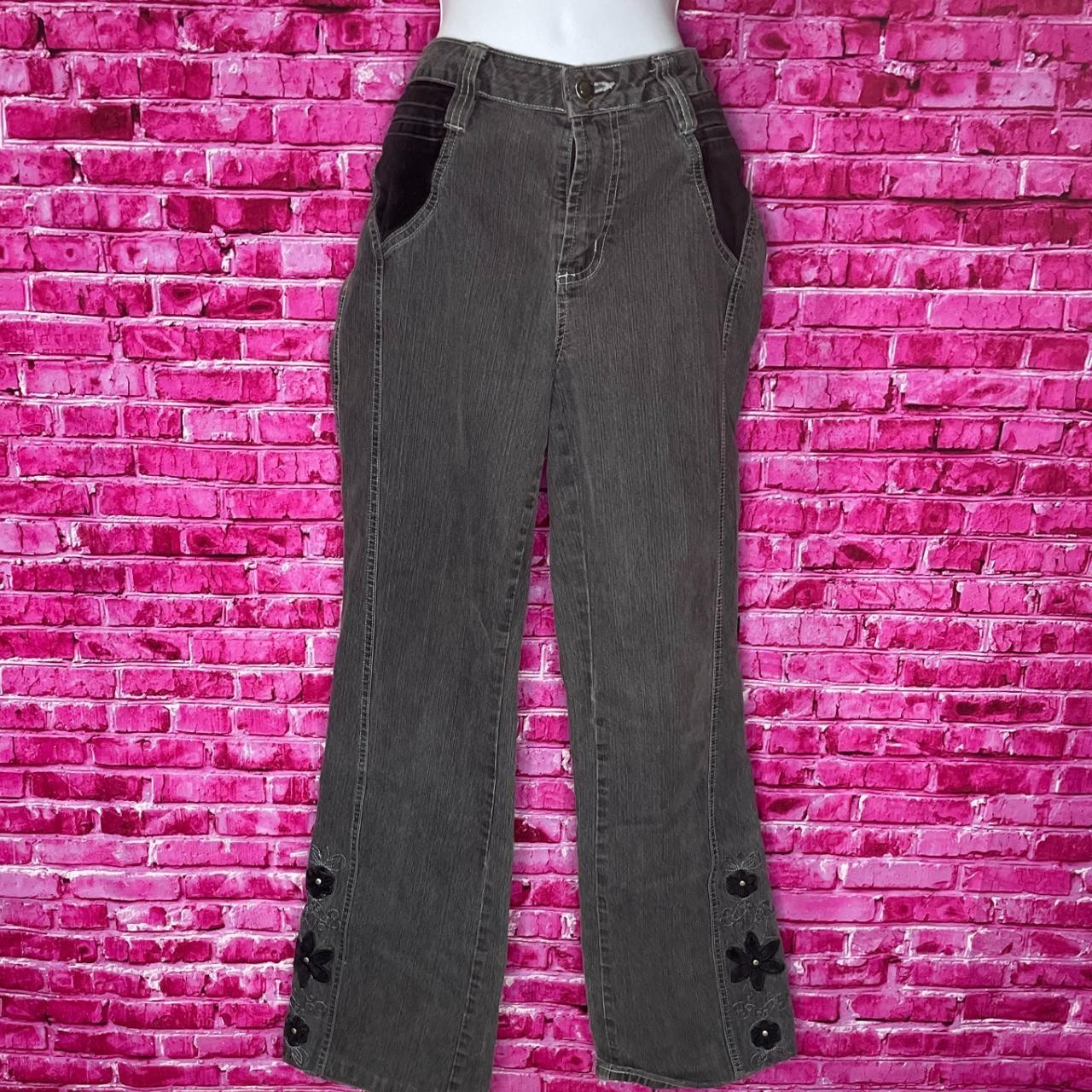 Vintage faded glory Y2K low rise Jeans with velvet accents and flowers Size 6