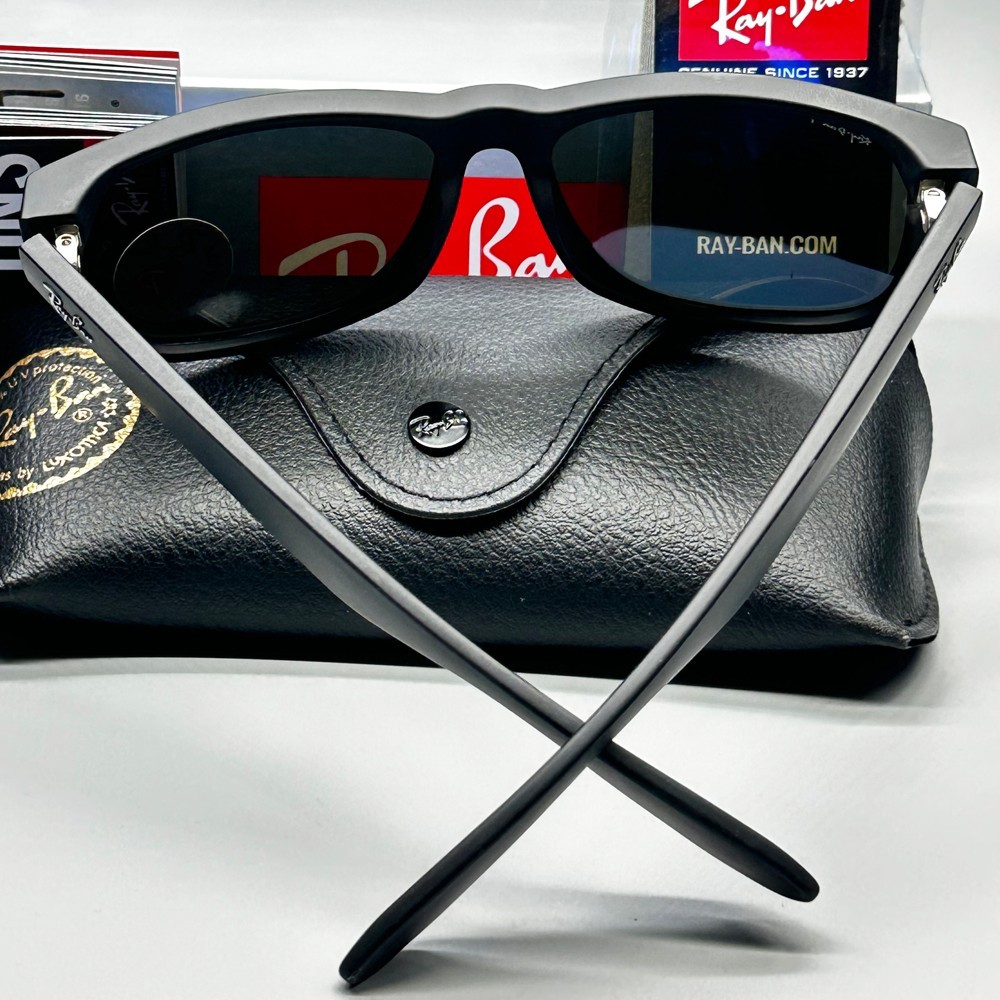 54mm Ray-Ban RB4165 622/55 Justin Black Frame Blue Polarized Sunglasses Lenses