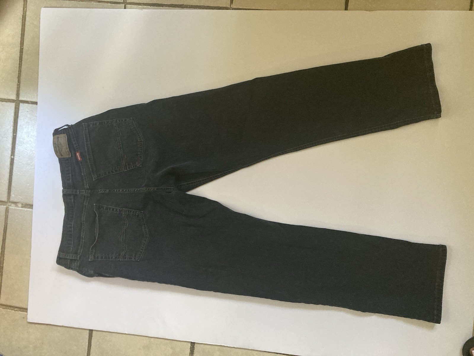 Wrangler Men’s Straight Fit Dark Wash Blue Denim Jeans Stretch 5-Pocket