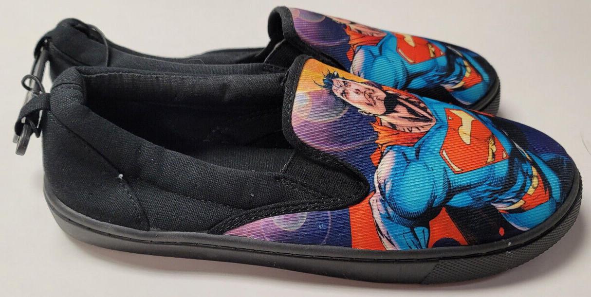 SUPERMAN Slip On Canvas Shoes Men’s Bioworld New With Tags