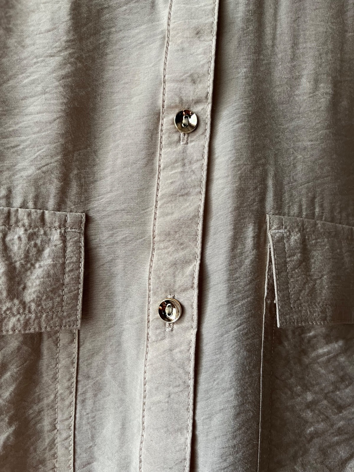 nice shirt blouse quirky lightweight fabric sheen champagne stone L 14 16 new