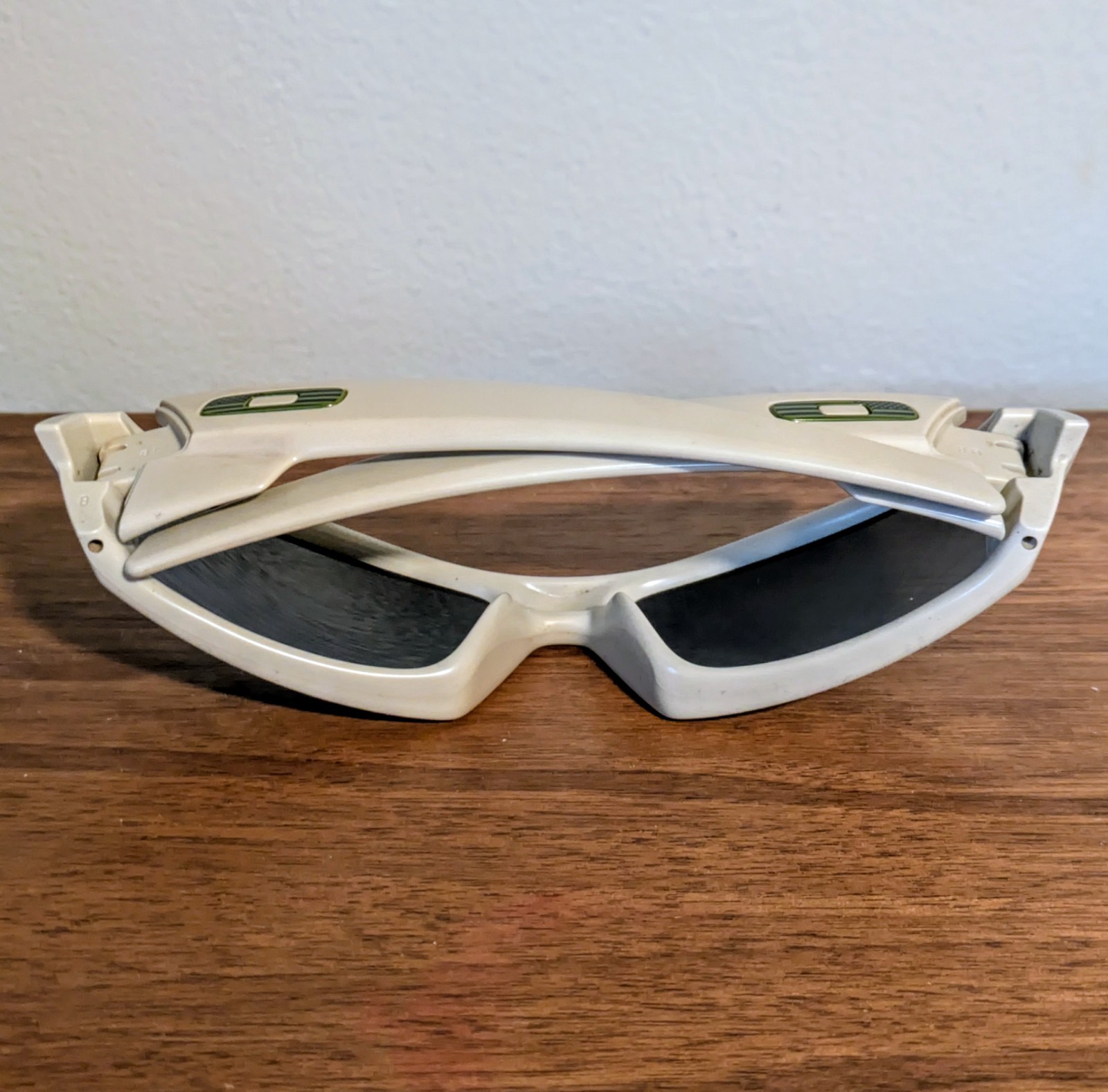 Standard Issue Desert Tan Oakley Gascan Sunglasses w/ Black Lens Green Emblem SI