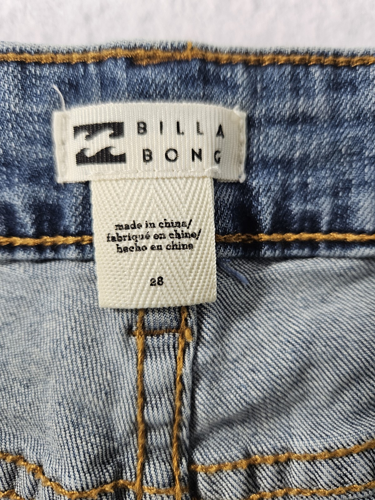 Billabong Distressed Denim Shorts Size 28 Button Fly Cut Off Frayed Hem Blue
