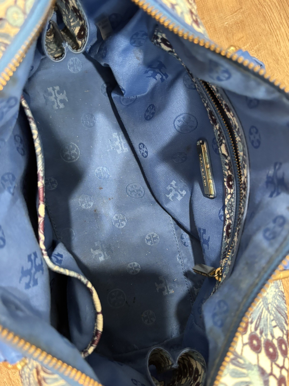 Tory Burch Robinson Printed Triangle Tote Blue