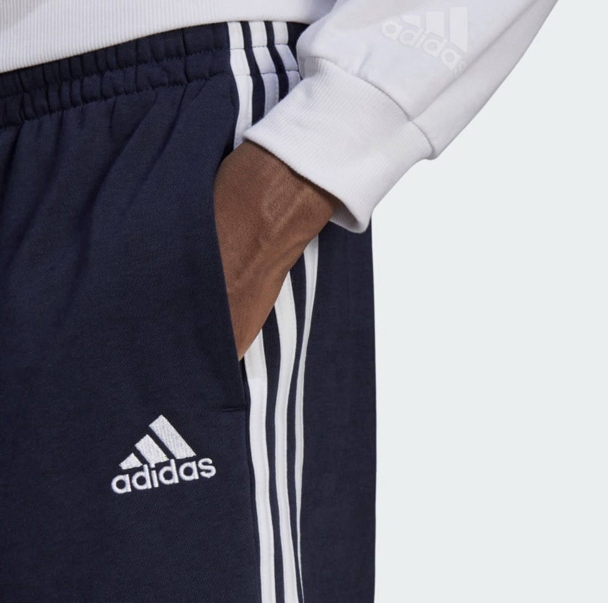 ESSENTIALS FRENCH TERRY 3-STRIPES SHORTS. MEDIUM