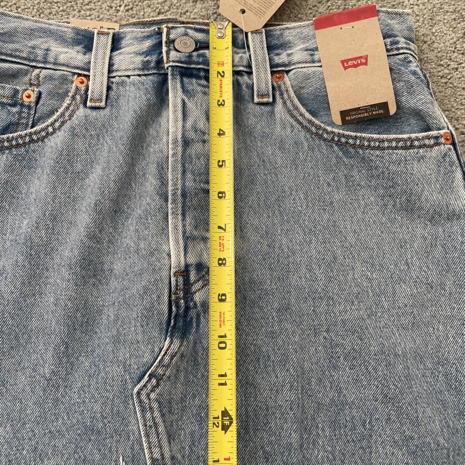 Levi’s Women’s Icon Long Jeans Maxi Slit Skirt Tag Sz. 28 Measured 30 Inch Waist