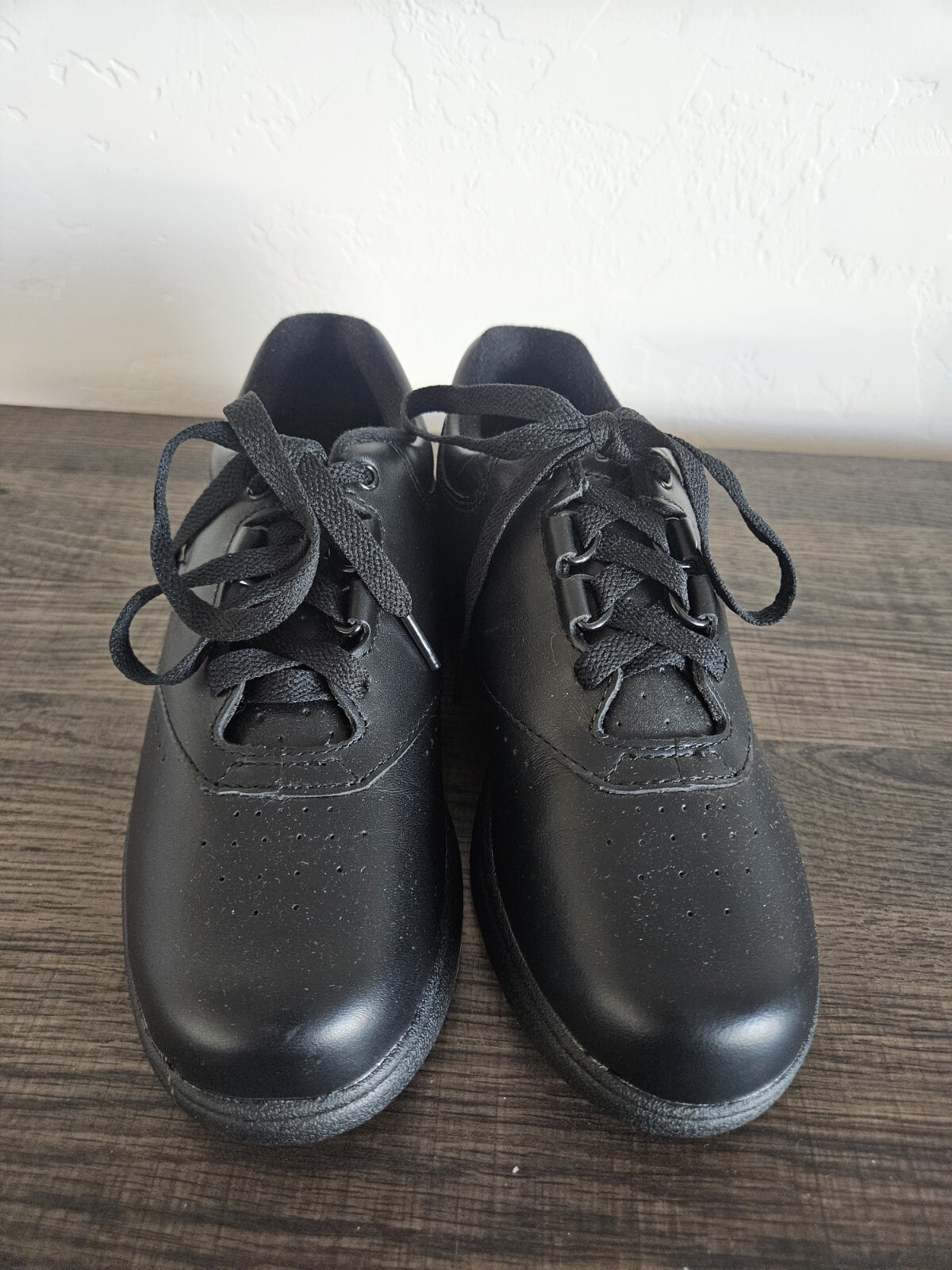 Propet Women’s W3910 Vista Walker Comfort Shoe,Black Smooth,6 M (US Women’s 6 B)