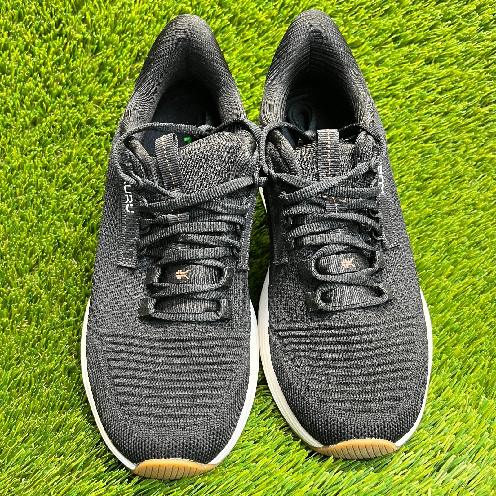 Kuru Atom 2 Womens Size 7 Black White Athletic Running Walking Shoes Sneakers