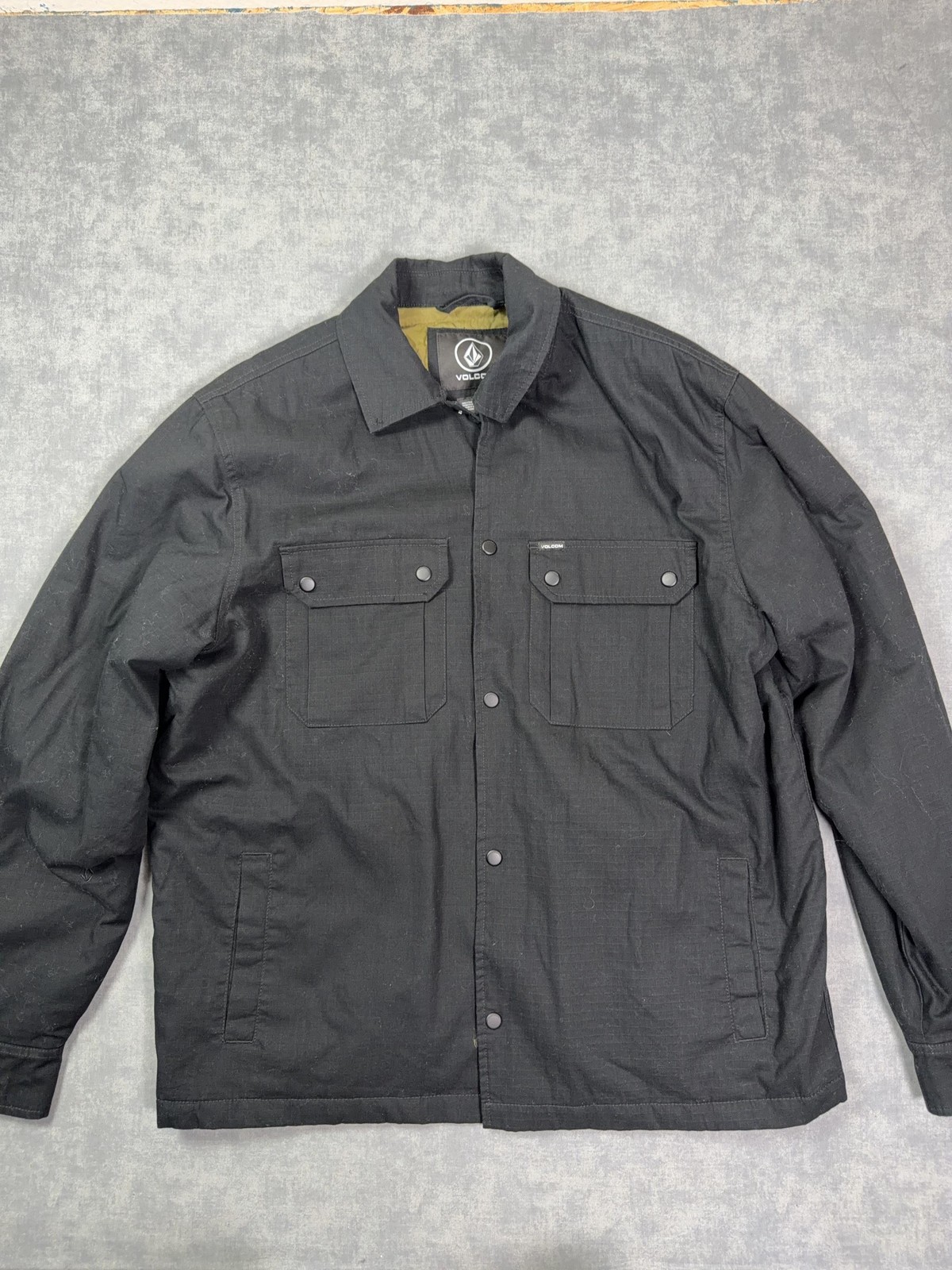 Volcom Jacket Mens Large Black Quilted Canvas Snap Front Pockets Lined Warm