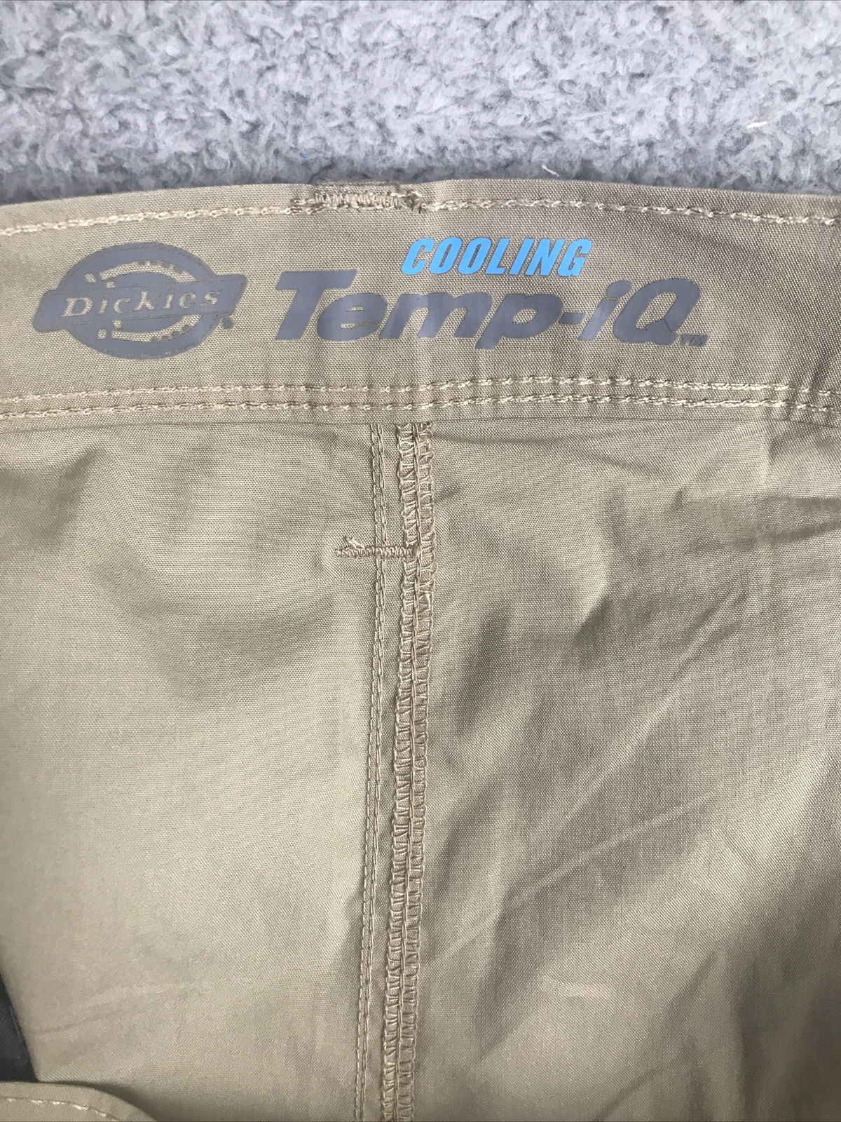 Dickies Hybrid Utility Shorts Mens Size 42 Biege Cooling Temp-IQ Performance UV