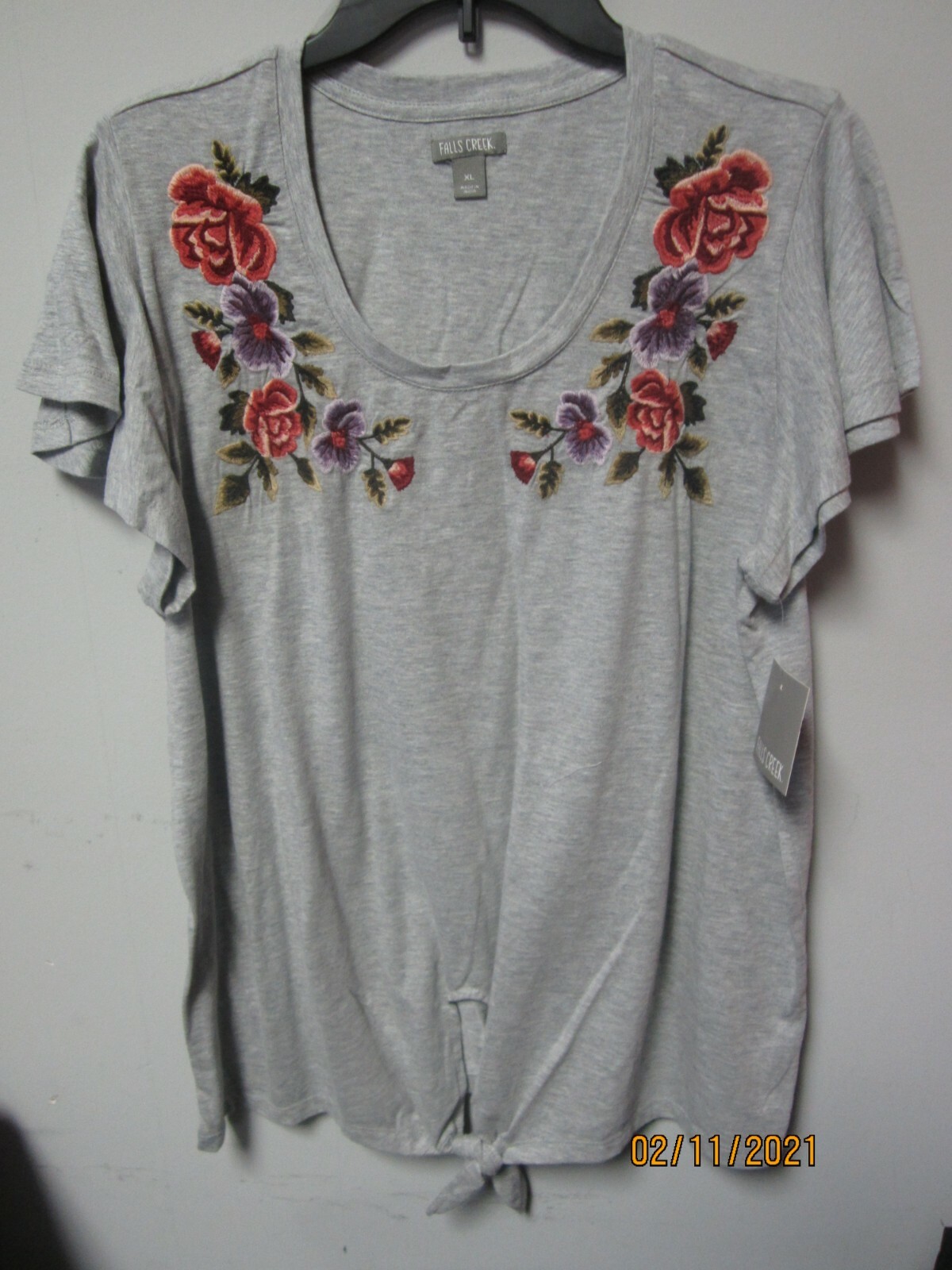 Falls Creek Women’s Floral Gray Short Sleeve T-Shirt Size XL