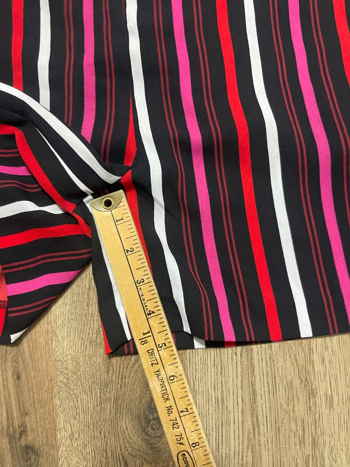 Halogen Shorts, Women’s Size Small, Black Pink Red White, Striped