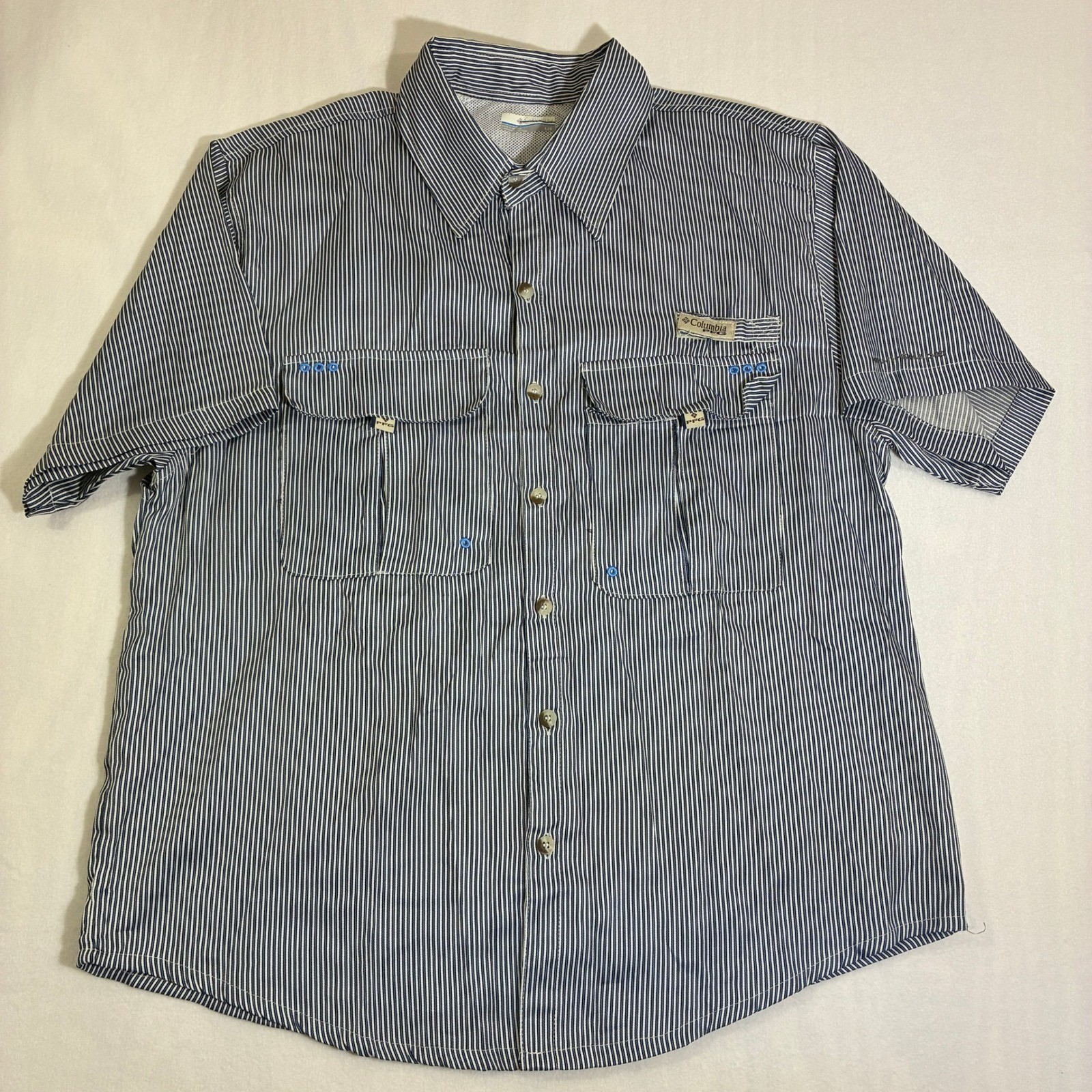 Columbia PFG Omni-Shade Fishing Shirt Mens Large Stripe Vented Short Sleeve