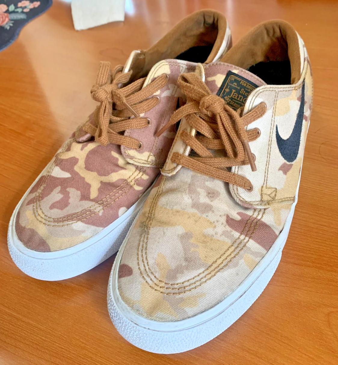 Nike SB Zoom Janoski PRM Parachute Beige Camo Mens AQ7878-200 Size 9.5