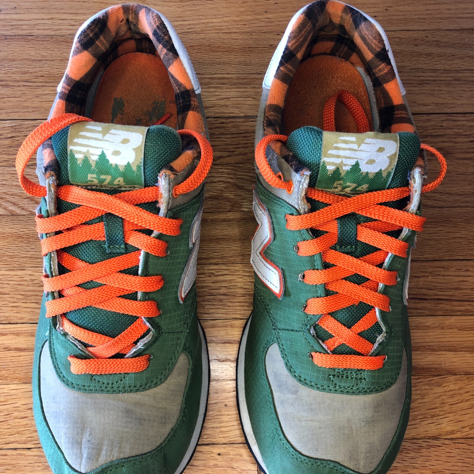 New Balance 574 ML574FTC Camper Pack – Men Size 9.5 – Green/Orange Running Shoe