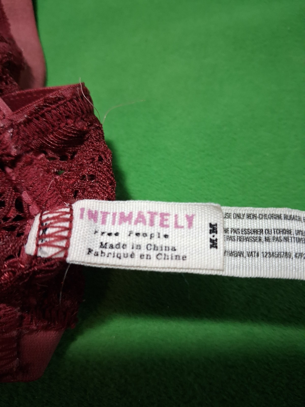 Intimately Free People Longline bralette Med Berry Sheer & Floral Lace Pullover