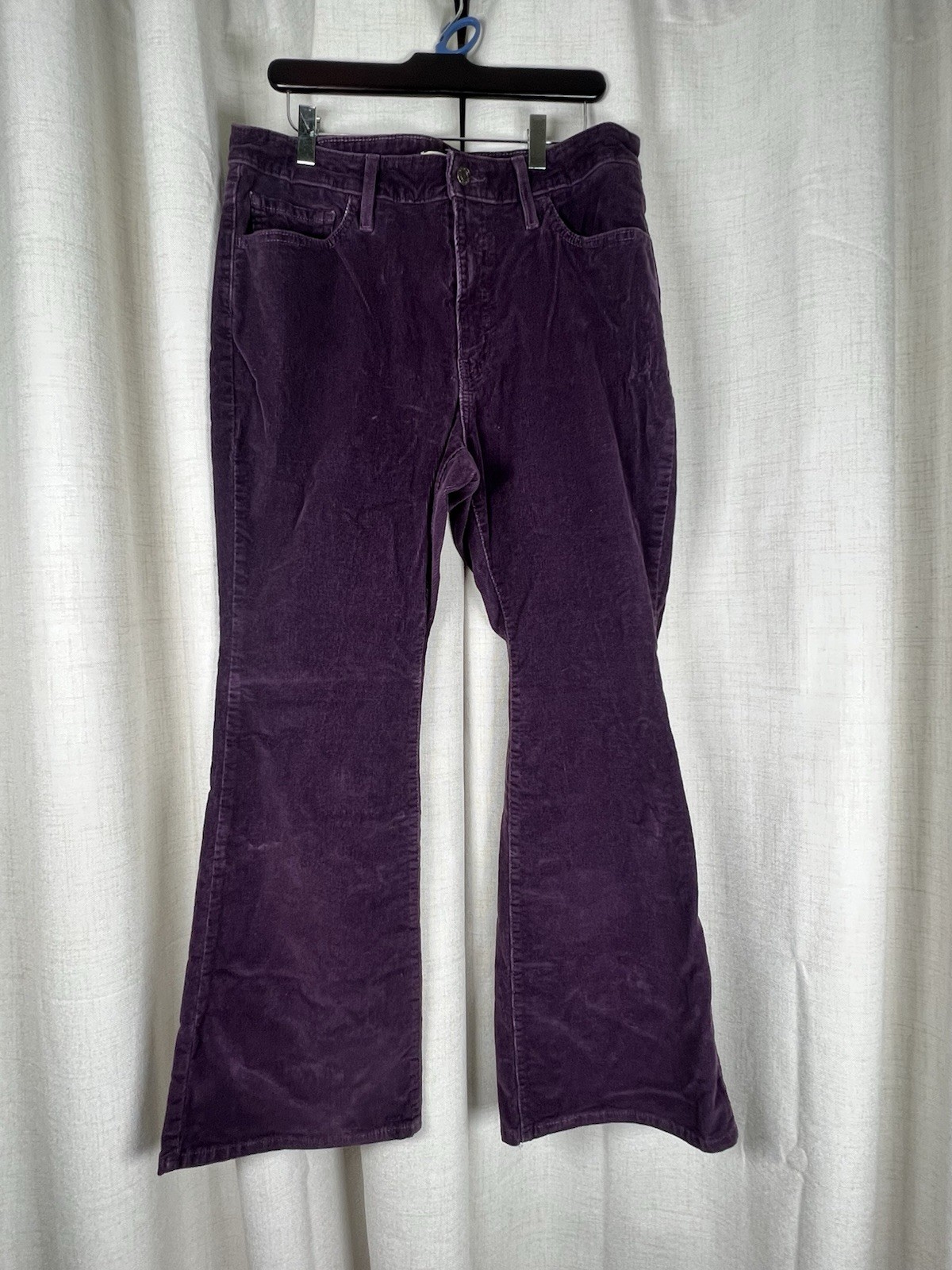 Levi’s 726 Flare Purple Corduroy Pants Jeans High Rise Stretch Women’s Sz 33