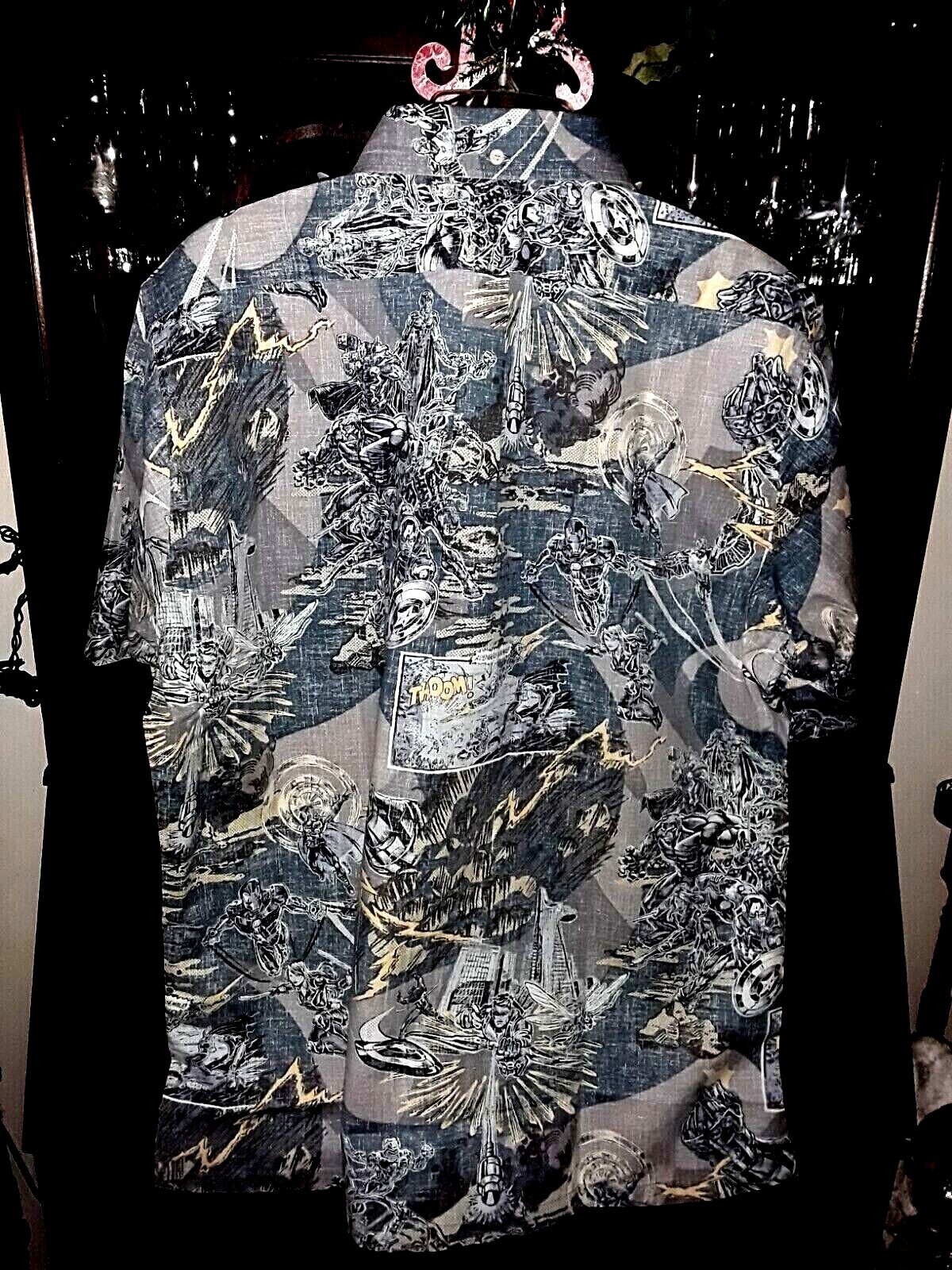 Reyn Spooner Men’s MARVEL AVENGERS AS CLSC BT Full Button Slate Shirts